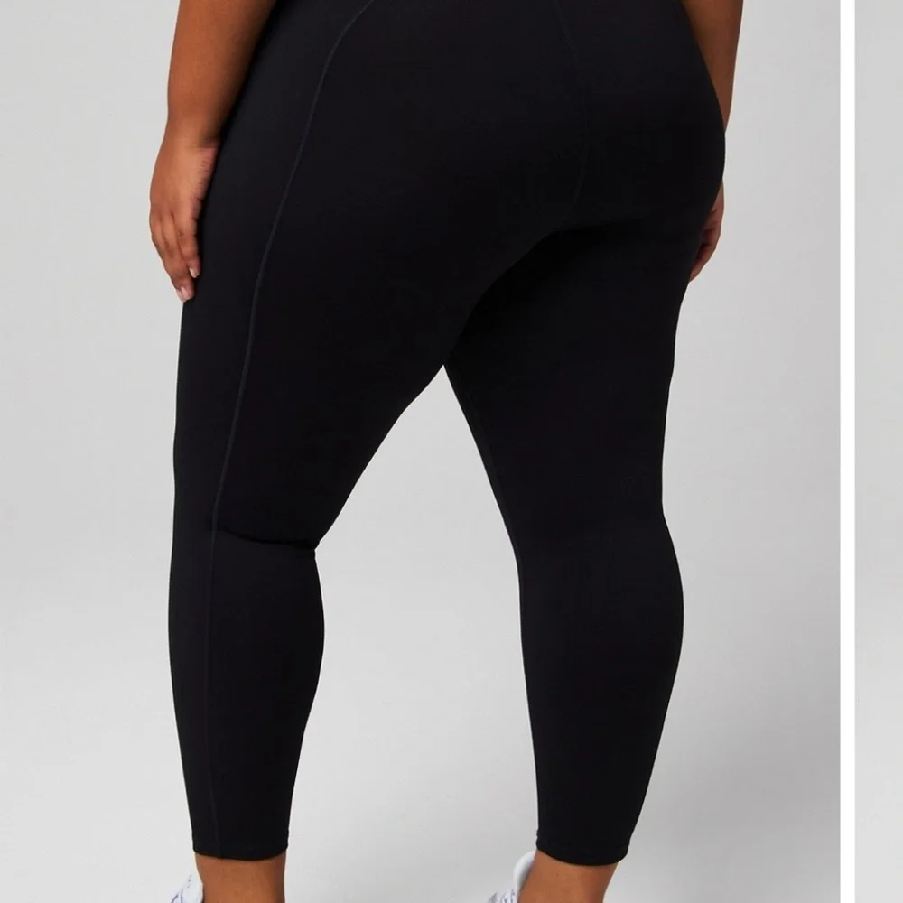 Fabletics Powerhold Leggings - Size 2X - Picture 3 of 6